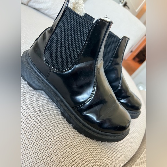 Winter Boots - Picture 6 of 7